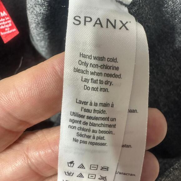 Spanx Gray Ultra Soft Stretch Leggings Size Medium - Picture 11 of 12